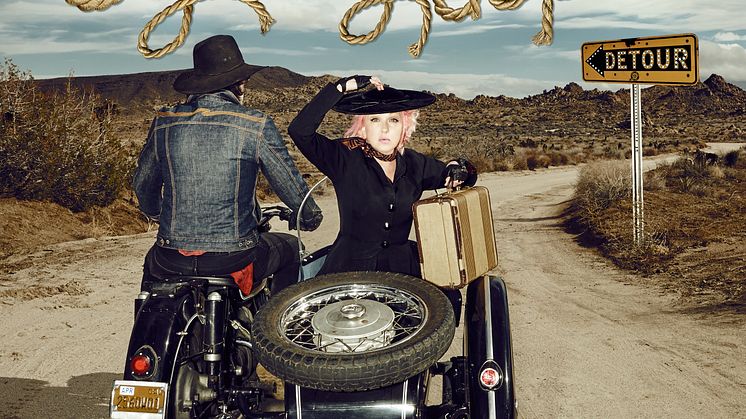Cindy Lauper // Cover art "Detour"