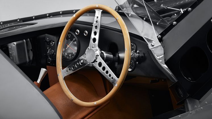 J_Classic_D-type_050218_11