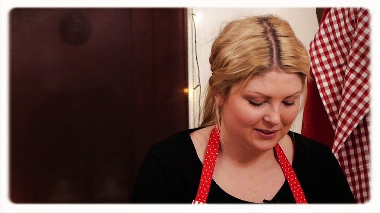 Julköttbullar med fetaost - ett grekiskt julbord med Jennie Benjaminsson