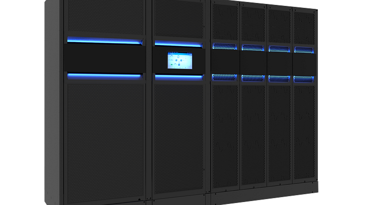 eaton-9395x-ups-1360kW-with-light-right-image.png