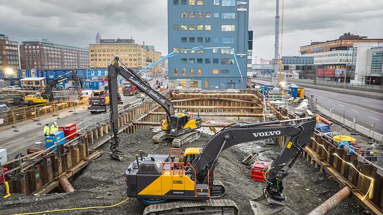 Electric Worksite - Volvo EC300E Grid Connected