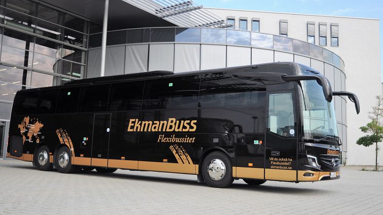 EKMANBUSS FLEXIBUSSITETS NYA TILLSKOTT MERCEDES-BENZ TOURISMO