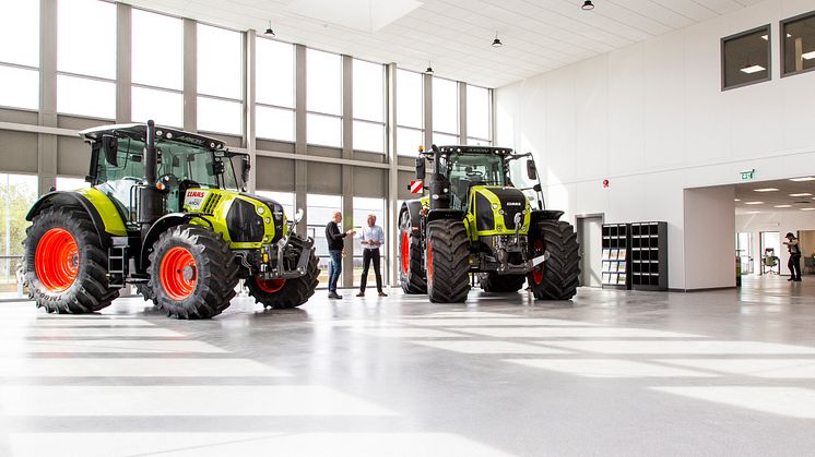 Showroom. 