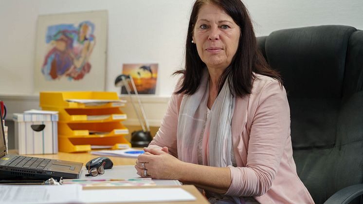 Heike Eckert, Leiterin der Hephata-Beratungsstelle Jugend, Drogen und Sucht, warnt vor gefälschten Medikamenten, die leider auch an Schulen verbreitet seien. 