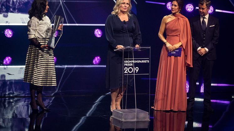 Den sociale indsats Bydelsmødre modtog Kronprinsparrets Sociale Pris 2019, fordi de hver dag er med til at løfte og styrke minoritetskvinder, og fordi den måde, de griber udfordringen an på, både er vellykket, nytænkende og betydningsfuld. 