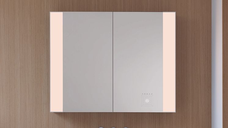 RL40 Room Light-Spiegelschränke von burgbad bringen eine neue Beleuchtungsqualität ins Bad