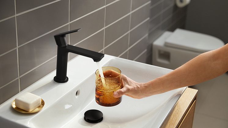 hansgrohe Rebris E yksiote pesuallashana 110, mattamusta