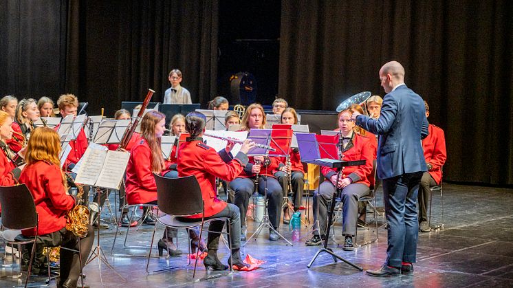 NORGESMESTER: Midtun Skoles Musikkorps spilte seg til seier på NM skolekorps janitsjar. Foto: Jonatan Barstad