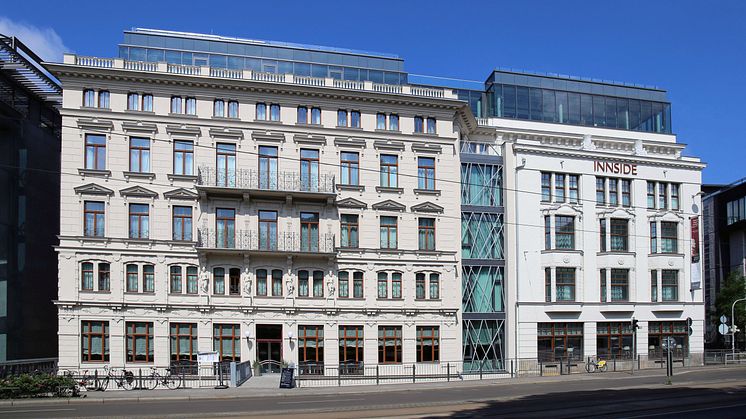 6 - Innside by Melia mit Bar Cabana