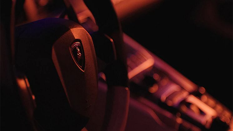 NFT, Aventador Coupé (1)