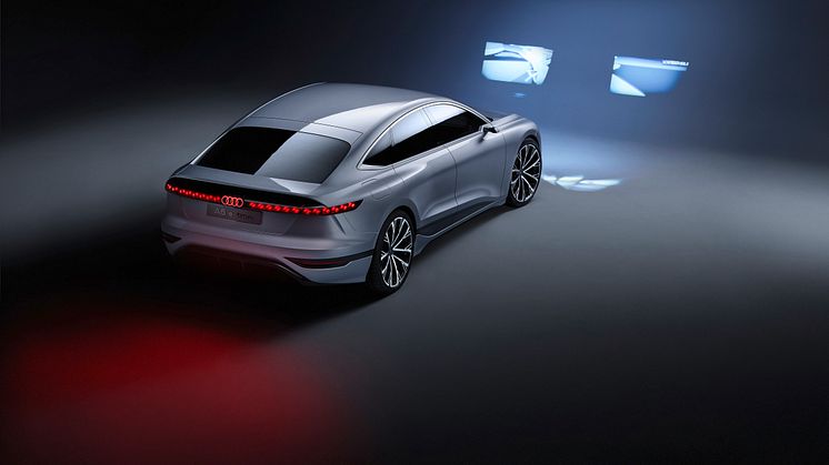 Audi A6 e-tron concept med digitale Matrix LED-forlygter