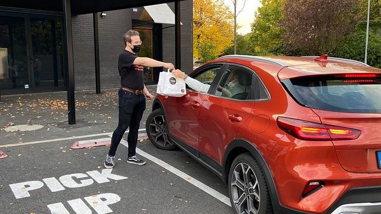 Die Apeiron sieht in Curbside Pick Up die Zukunft