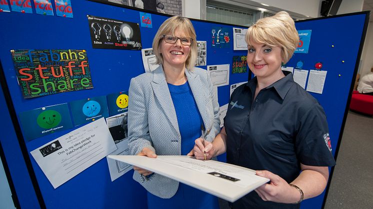 Health minister talks to Northumbria students