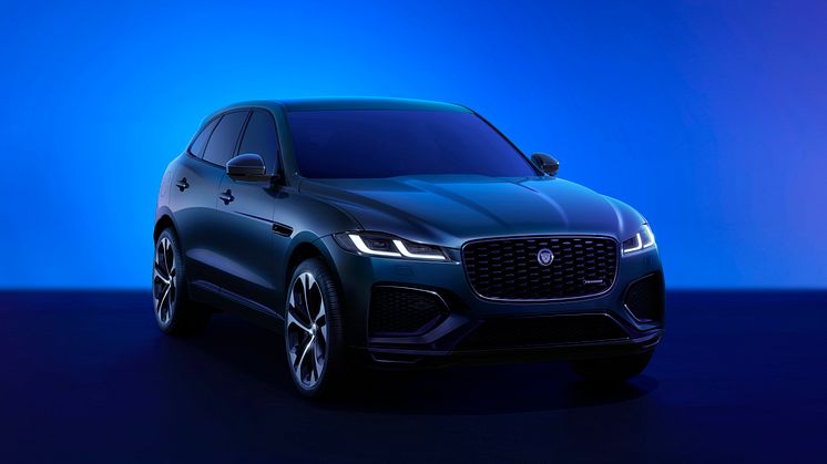 Jaguar F-PACE Plug-in Hybrid med 20 % lengre rekkevidde og bedre spesifikasjoner på alle modeller