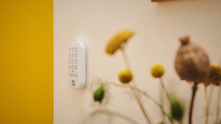 Yale Smart Alarm 01.jpg