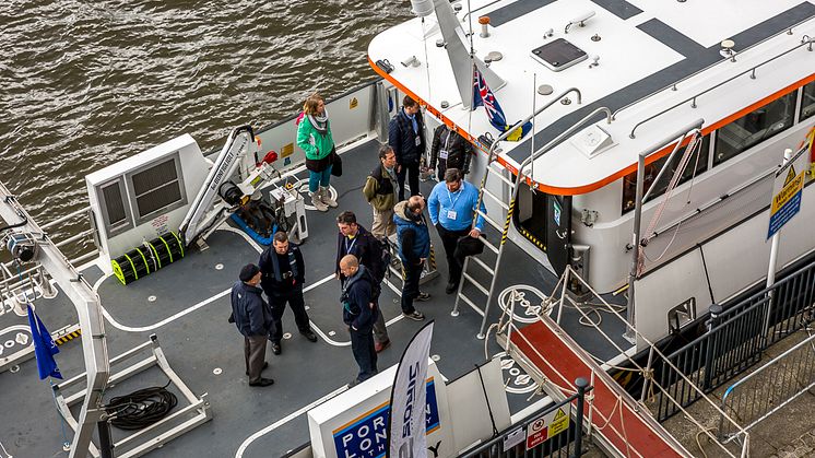 Hi res image - Oceanology International - Oi16 People on board demo vessel