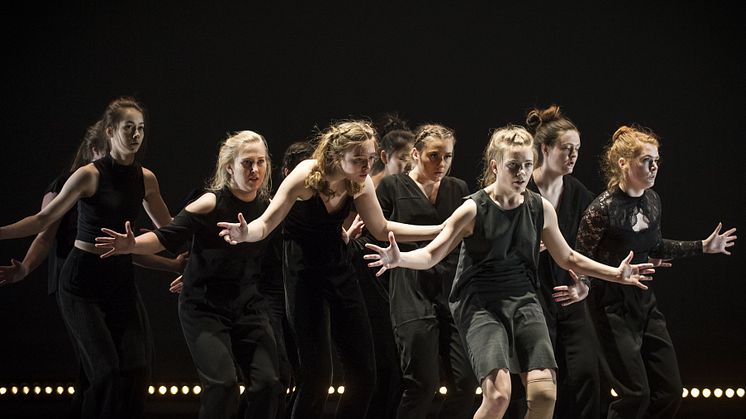 Den Norske Opera & Ballett får 3,6 millioner kroner til prosjektet På tå hev, som gir skoleelever muligheten til å bli kjent med samtidsdans og unge talenter får videreutvikle sine danseferdigheter. (Foto: Jörg Wiesner)