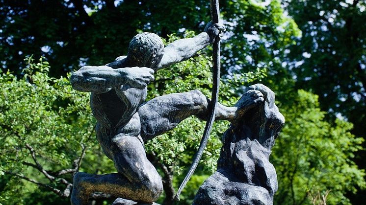 Herakles av Antoine Bourdelle, 1909.
