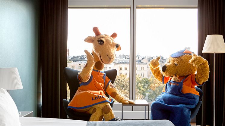 Lollo & Bernie på hotell