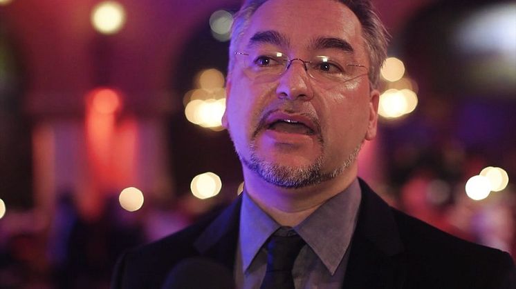 Alfons Karabuda om stipendiater 2012 och samarbetet med Songwriters Guild of America