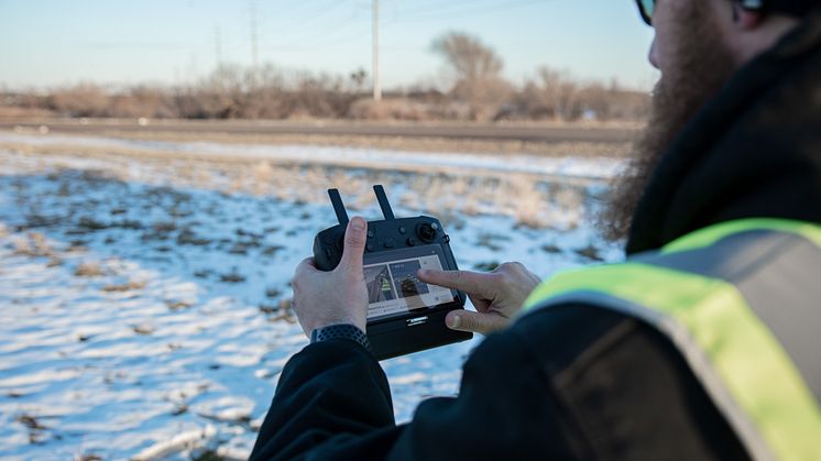 M300 Smart Controller Enterprise at work