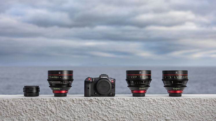 EOS R5 C image
