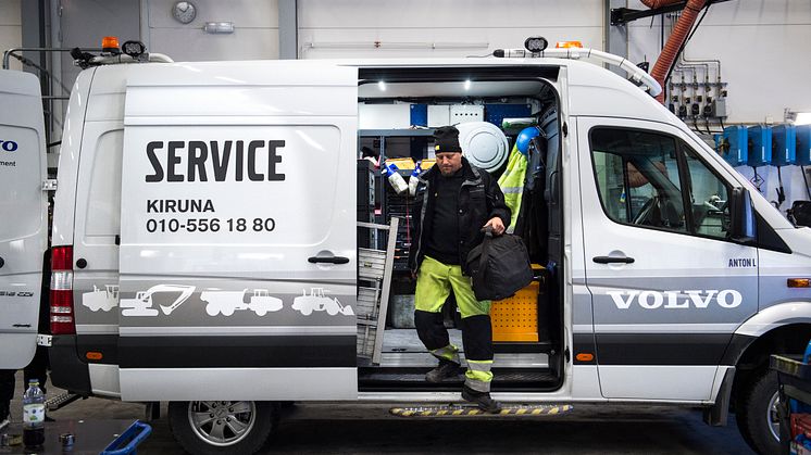 Anton Laitamaa har alltid gillat at plocka isär saker och meka, nu är han en av världens bästa Volvo servicetekniker.