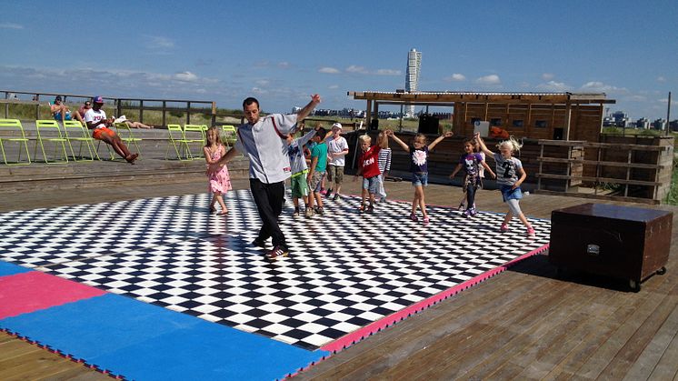 Summerlock breakdance
