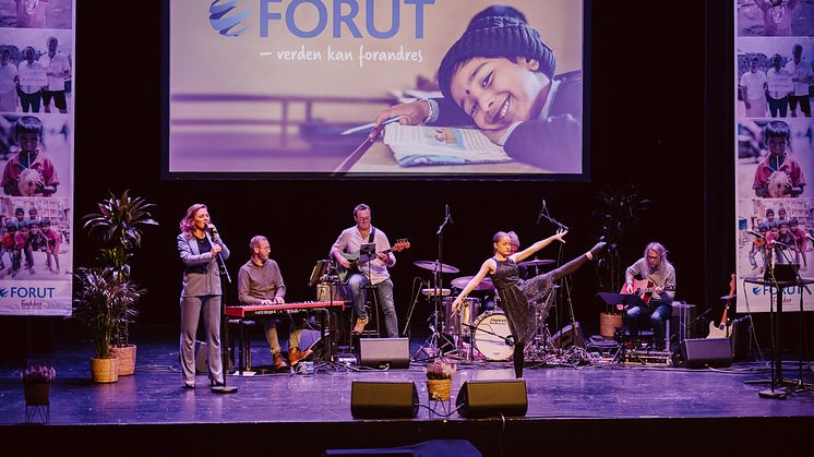 FORUT solidaritetskonsert 23 - 43 - Foto Øyvind S Endal