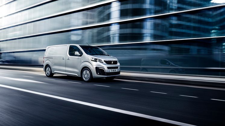 Ny PEUGEOT Expert tager et spring ind i fremtiden