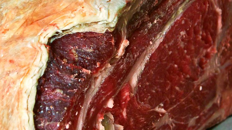 West Coast tar sitt kött på blodigt allvar med kött från Svenska Gårdar
