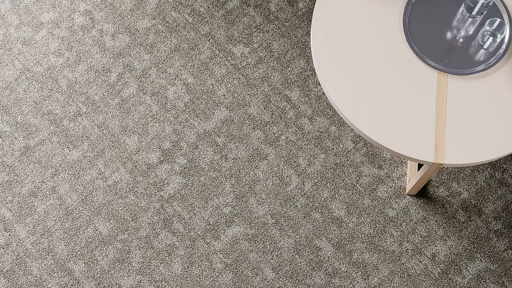 Medium-Tessera Harmony CloseUp 5 4604 linen weft