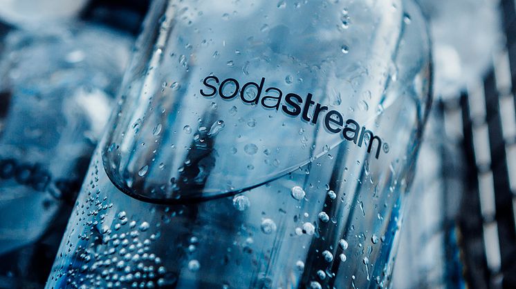 Bottle_closeup_vertical