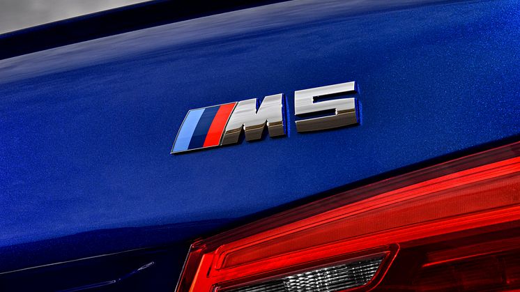 HELT NYA BMW M5