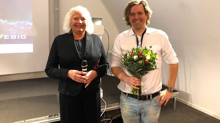 Cecilia Häckner, dotter till Jan Häckner och Fabian Levihn 2022 års Jan Häckner-pristagare