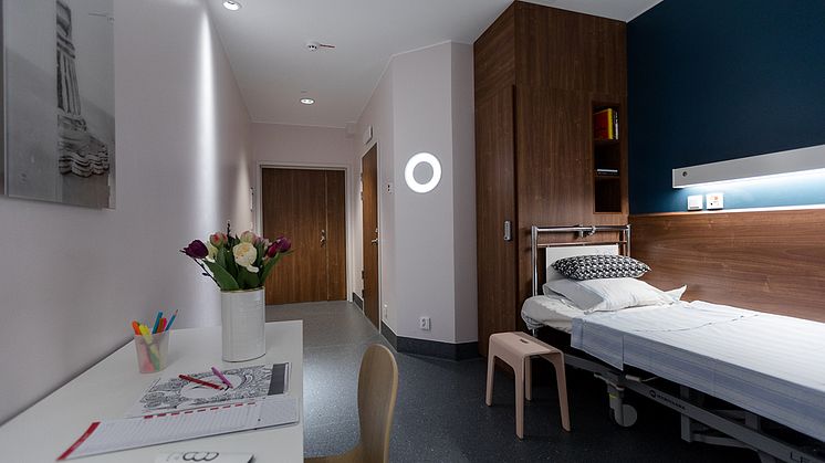 Ett av de nya rummen på Nacka sjukhus utformade av Locum, SLSO och verksamhetens personal.
