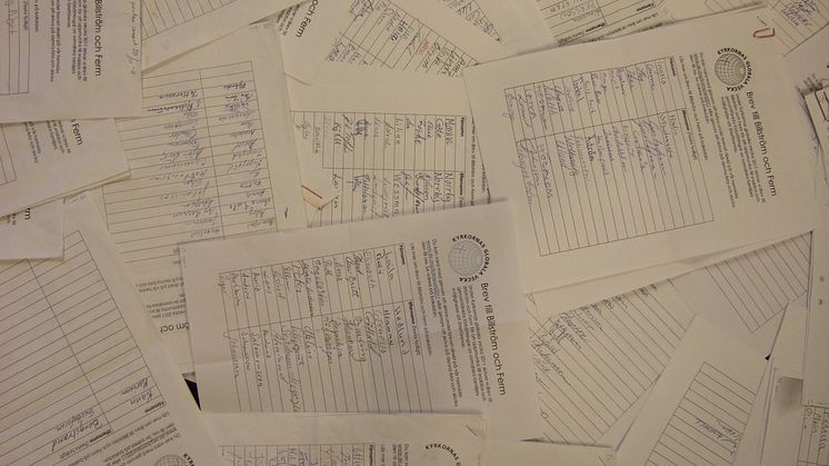 1 392 personer har skrivit brev till Billström och Ferm