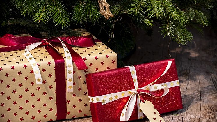 gifts-3835455_960_720