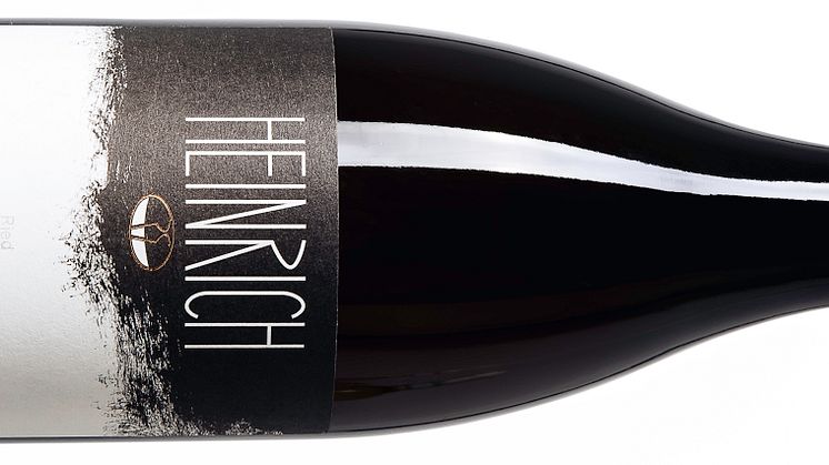 Biodynamiskt toppvin från hyllade Weingut Heinrich - Salzberg Weissburgunder 2018