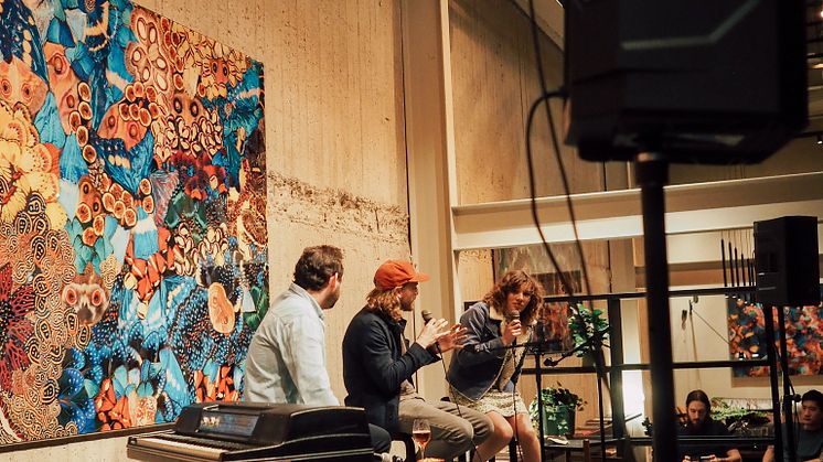 Blique Lounge scene, Amason on stage with Ari Stein