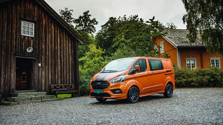 Nye Ford Transit Custom Sport 2018