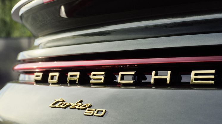 50 Years of Turbo Heritage Design Package