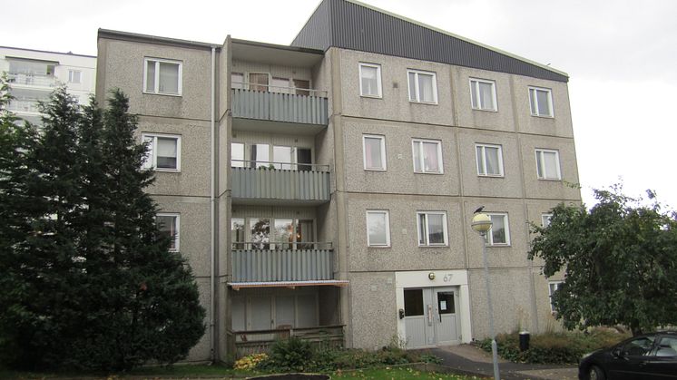 Backa Röds Pärlor, vinnare av SABOs tävling Årets bästa renoveringsprojekt 2016. Innan renoveringen.