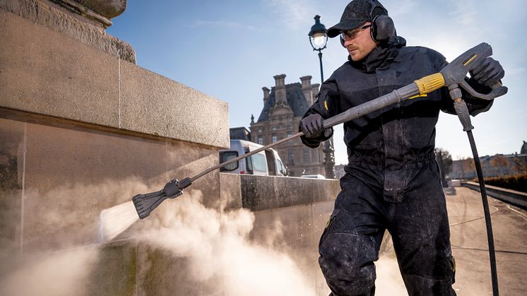 ecobooster_prof_hd_municipal_monument_cleaning_app_04_CI20-150_DPI.jpg