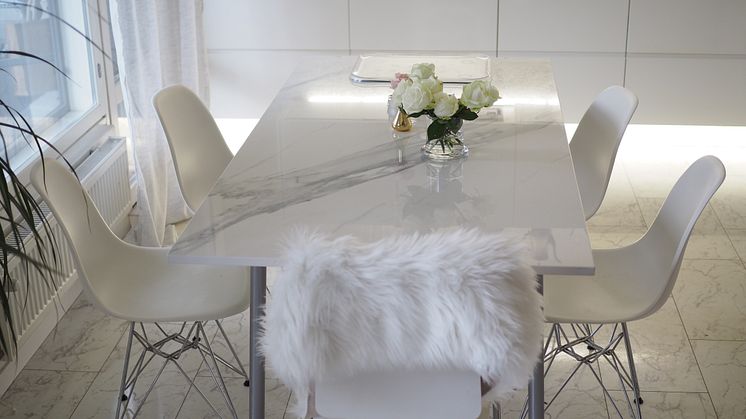Jessica Rantala_ Dekton OLIMPO-dining tabletop_3