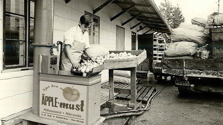 Äppelmottagning-gammal-bild