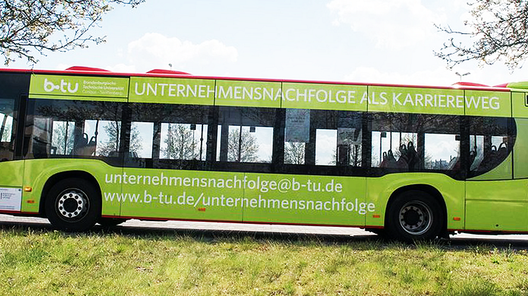 Am 28. September 2021 macht der BTU-NachfolgeBus Halt an der TH Wildau und informiert über Möglichkeiten und Karrierechance der Unternehmensnachfolge in der Region