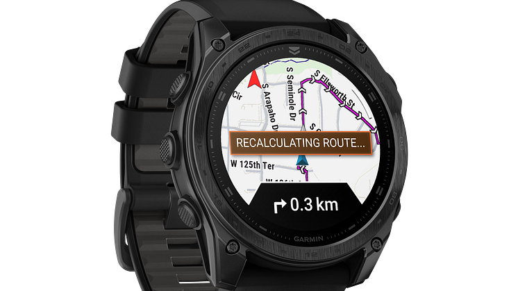 Master_2_Picture_PNG_Tactix8Amoled_51mm_Schwarz_RoundTrip_R.png