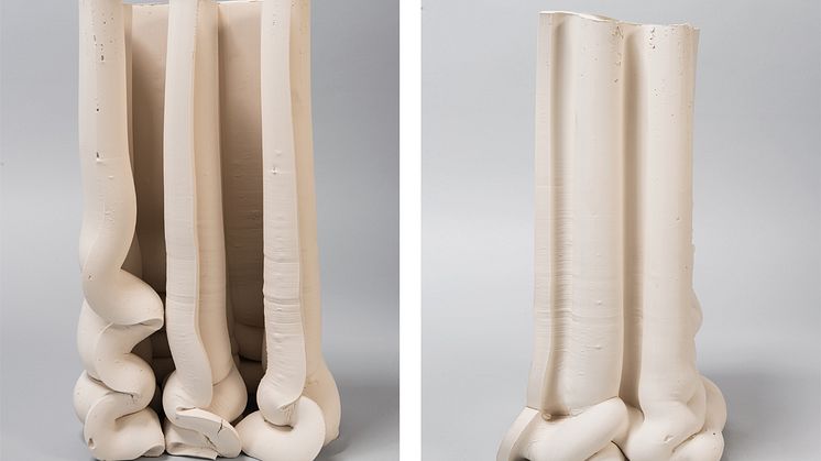 Anton Alvarez, Alphabet Aerobics E–16, 2016, raw-fired clay. Photo: Linn Ahlgren/Nationalmuseum