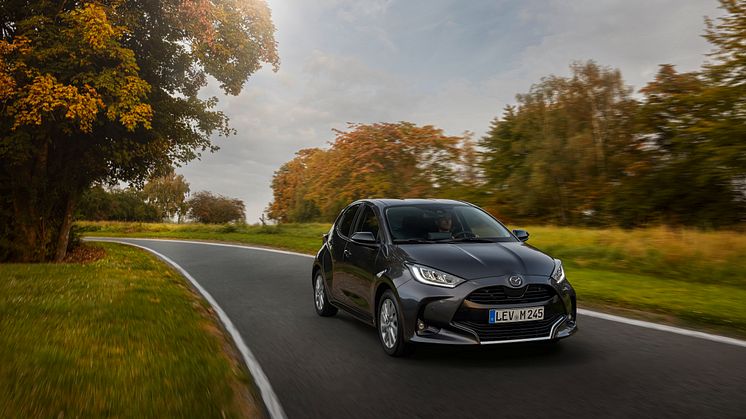 mazda2_hybrid_2022_act_4_highres